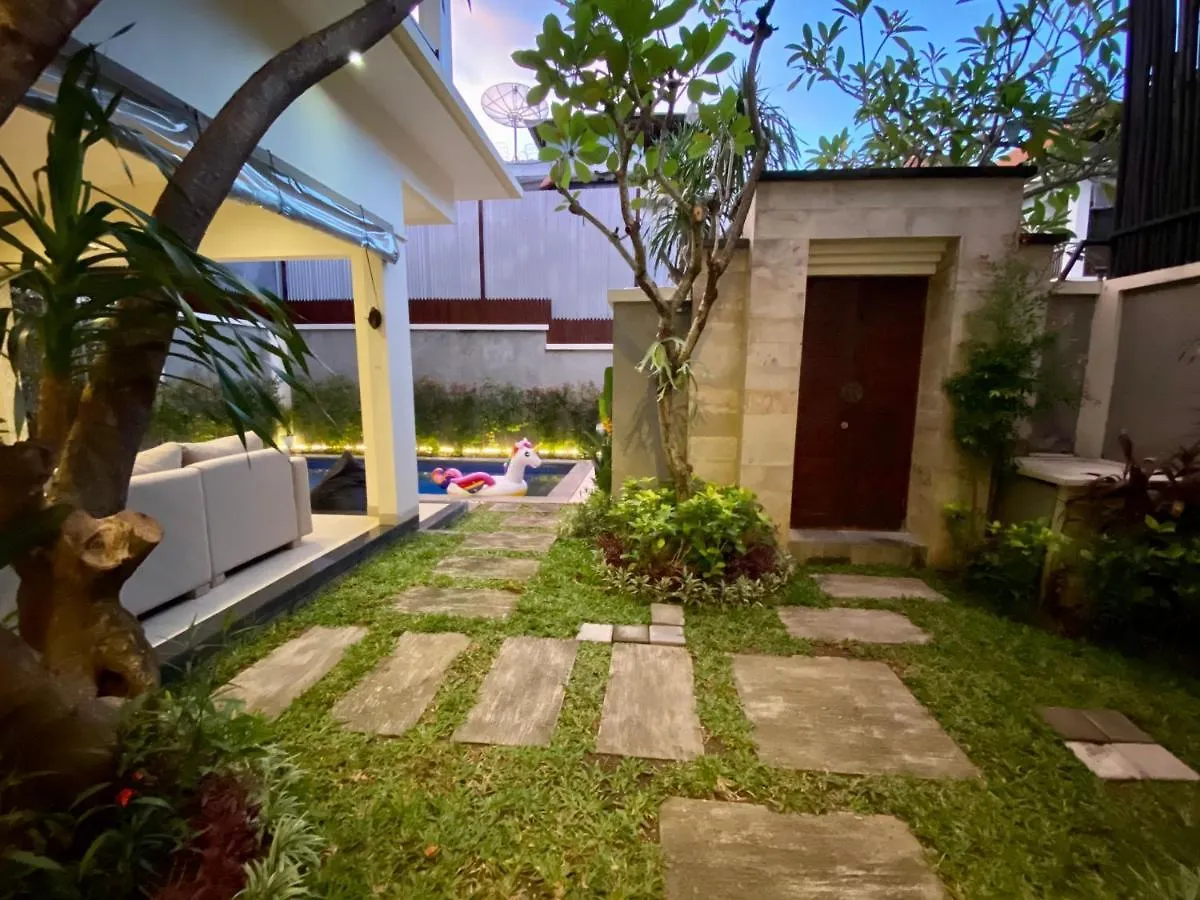 Villa Akmali Seminyak - 3 Bedrooms 0*, Seminyak (Bali) Indonesia